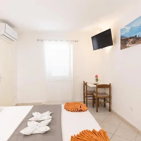 1 Bedroom In * Башка-Вода