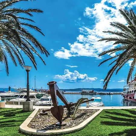 Stunning In * Baška Voda